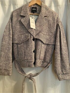 Zara Women's Textured pink tweed Cropped Jacket Large NWT